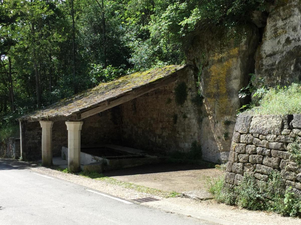 Les Cabanes De La Fontaine Лакост Екстер'єр фото